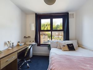 Photo 18- click for photo gallery